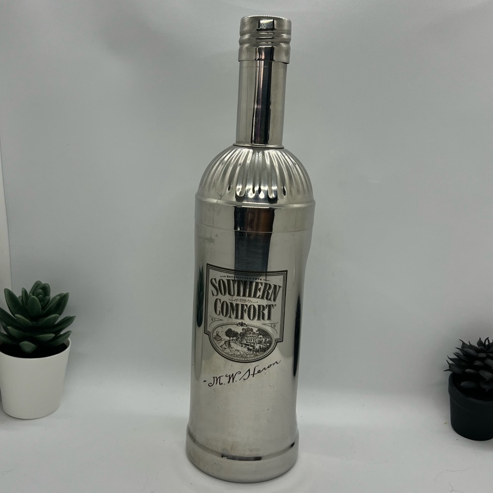 Southern Comfort Stainless Steel Cocktail Drink Shaker Bottle EUC